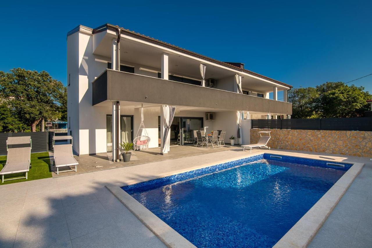 Apartment Aurora Island Krk Malinska Sveti Anton  Exteriör bild